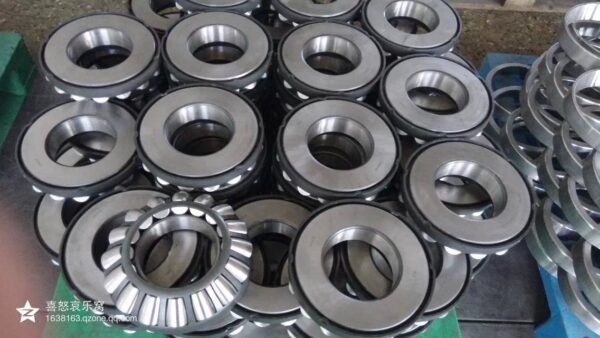 29352 Spherical Roller Thrust Bearings SRG High Quality Bearings